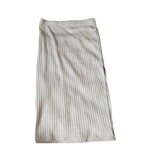 Forever 21 Skirt| L - Picture 1 of 5